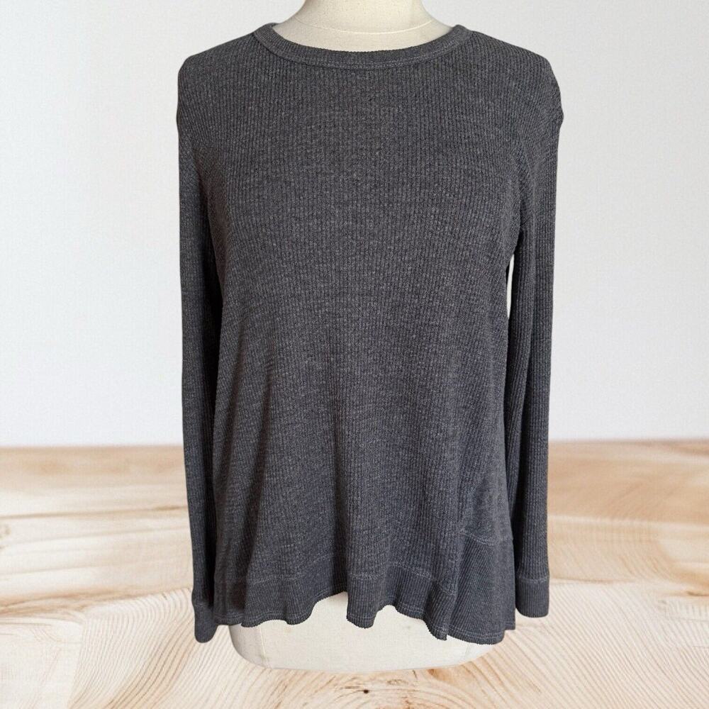 Wilt Waffle Knit Sweatshirt Top Sz S 22"‎ Bust Oversized Asymmetrical Gray Women